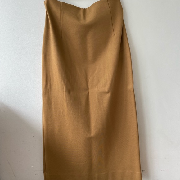 Buttoned-up wrap skirt - Picture 4 of 7